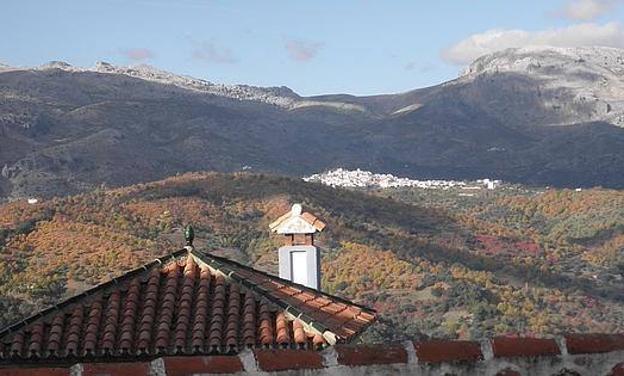 Imagen principal - Vista panorámica desde Pujerra. 