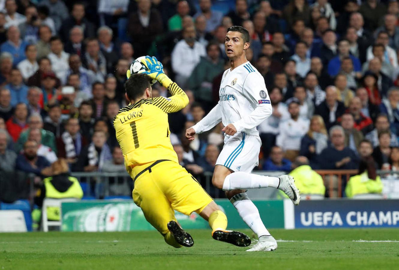 El Real Madrid se midió al Tottenham, que nunca había marcado un gol en sus duelos anteriores pero esta vez sí fue capaz de anotar en la meta madridista.