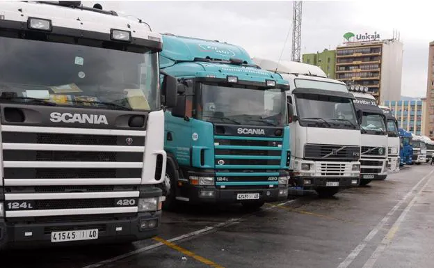 Un sistema de láser y cámaras vigilará el paso de camiones por Málaga capital