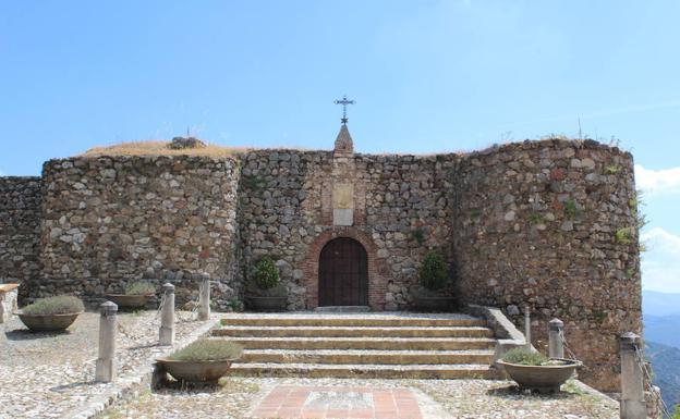 Castillo-cementerio de Benadalid.