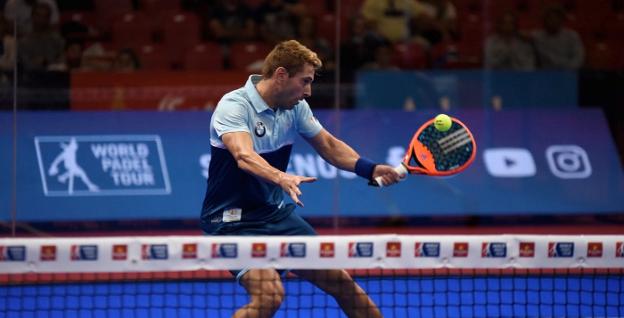 El malagueño Álex Ruiz, a semifinales del World Padel Tour por primera vez