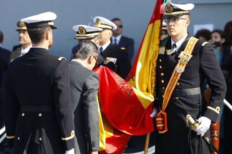 Fotos de la jura de bandera civil en el portaaviones Juan carlos I en Málaga (V)