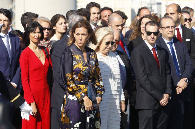 Fotos de la jura de bandera civil en el portaaviones Juan carlos I en Málaga (VI)