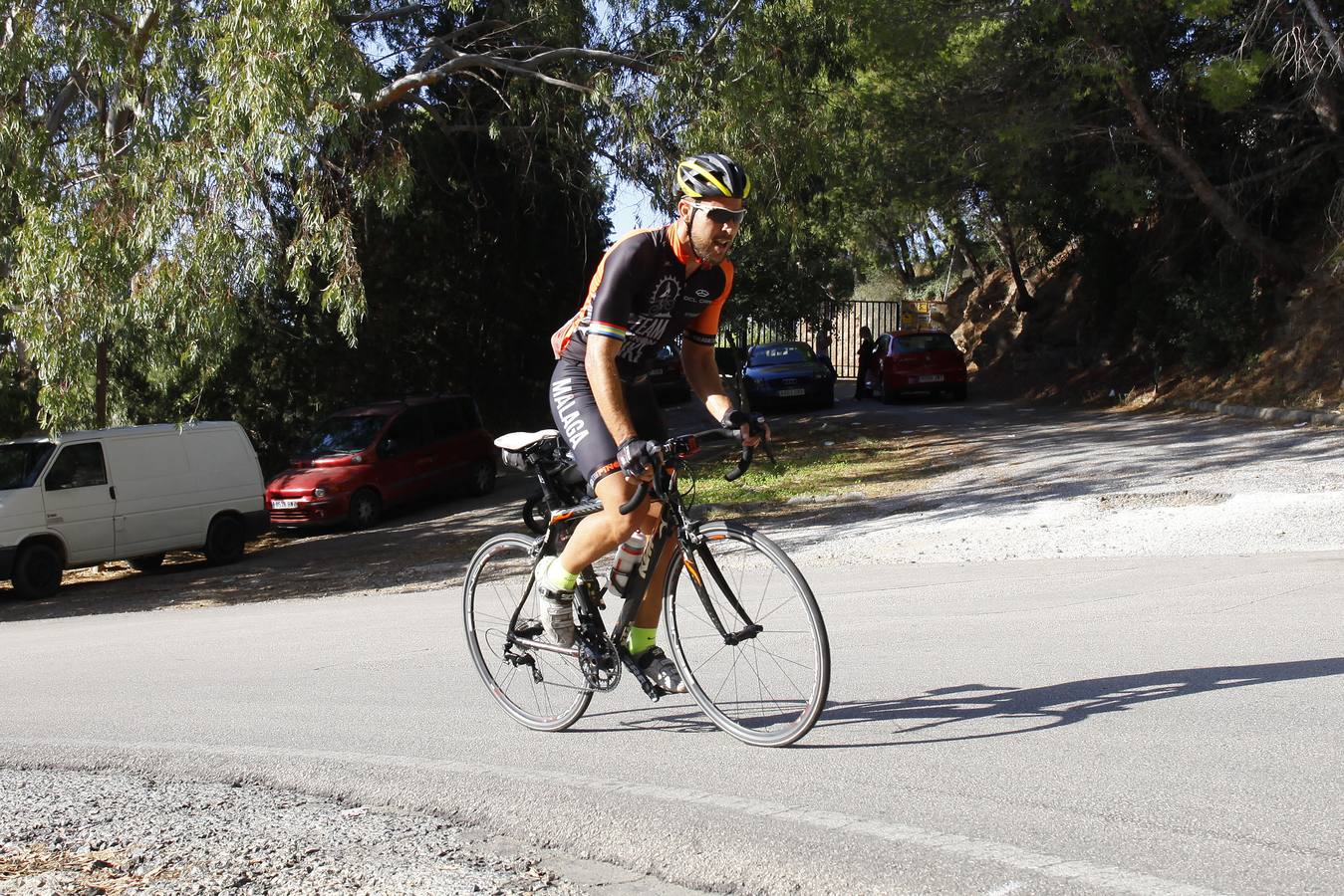 La tradicional prueba se celebró este domingo con la participación de más de 250 ciclistas
