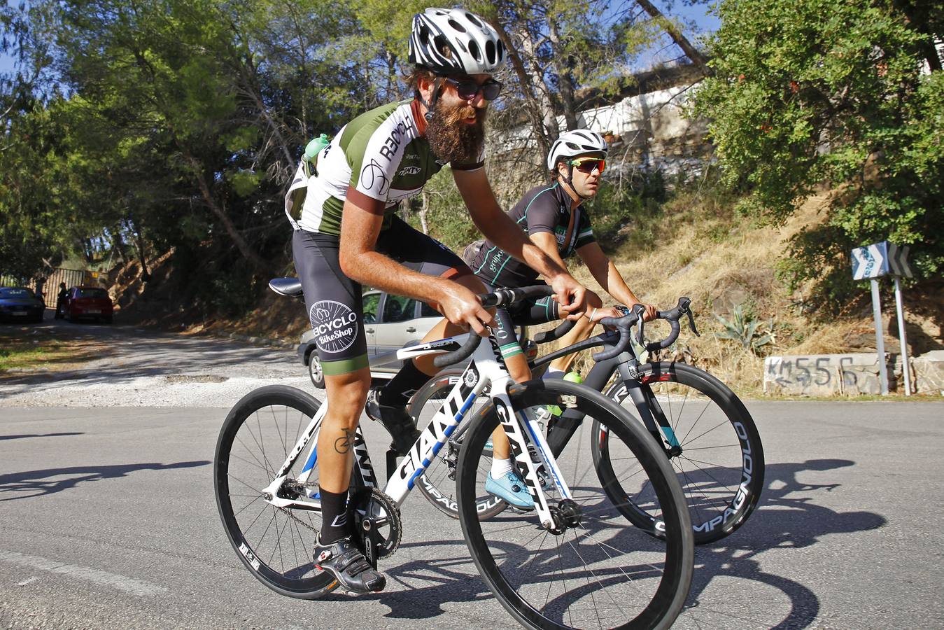 La tradicional prueba se celebró este domingo con la participación de más de 250 ciclistas