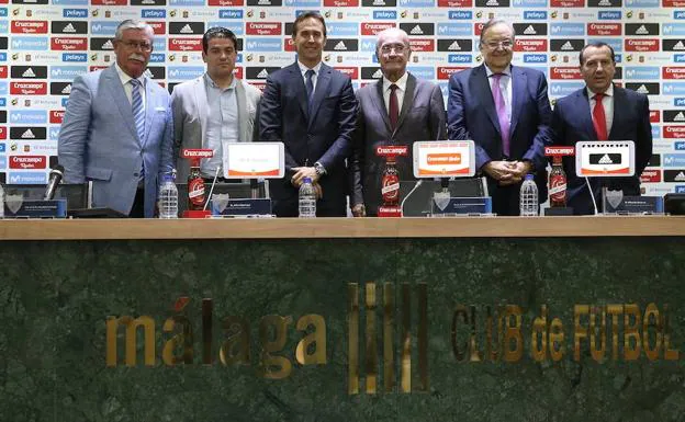 Martín Aguilar, Ortega, Lopetegui,De la Torre, Herrera y RuizEspejo, ayer en La Rosaleda.