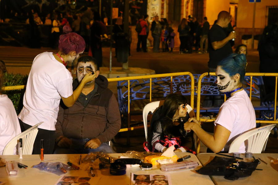 Esta zona de Málaga vivió un año más una noche terrorífica