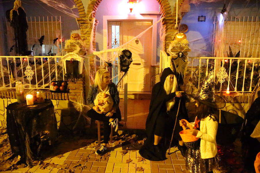 Esta zona de Málaga vivió un año más una noche terrorífica