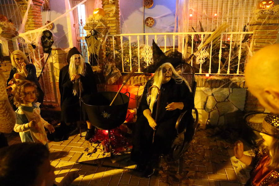 Esta zona de Málaga vivió un año más una noche terrorífica