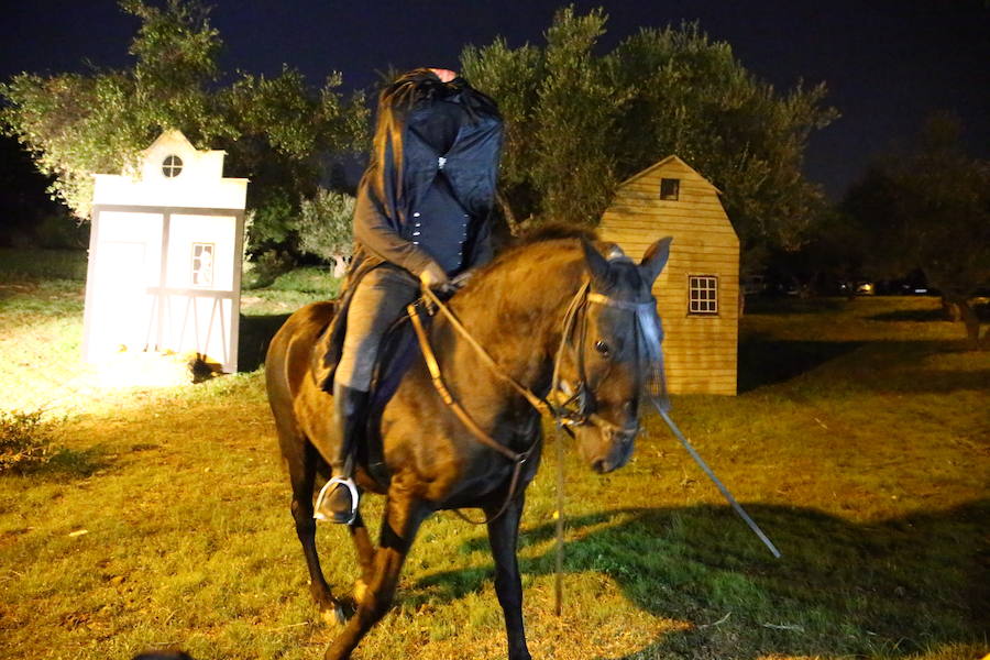 Esta zona de Málaga vivió un año más una noche terrorífica