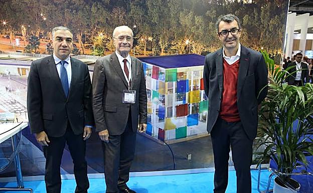 Bendodo y el alcalde, en la presentación de los eventos deportivos.