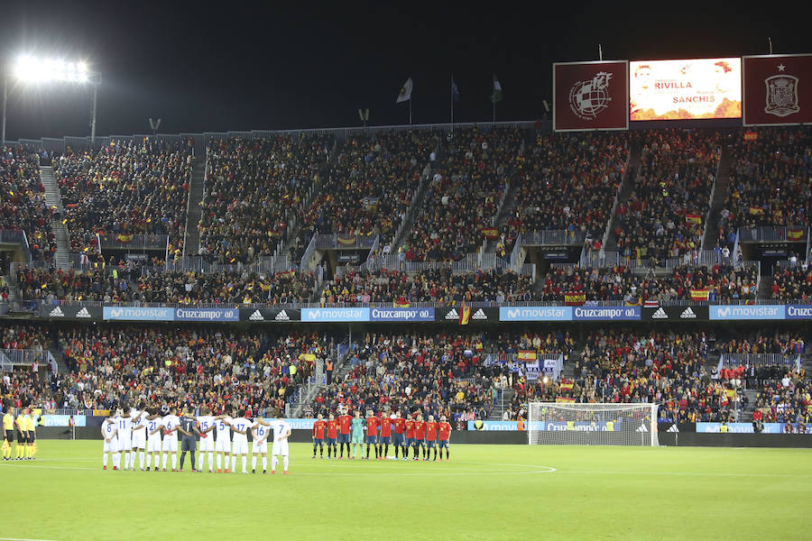 La Rosaleda puso el cartel de "completo" para el partido amistoso entre España y Costa Rica. 