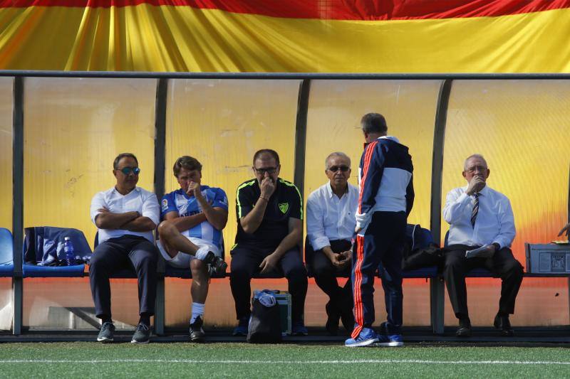 Fotos del partido entre exjugadores del Málaga Club de Fútbol y las Leyendas de la Selección Española