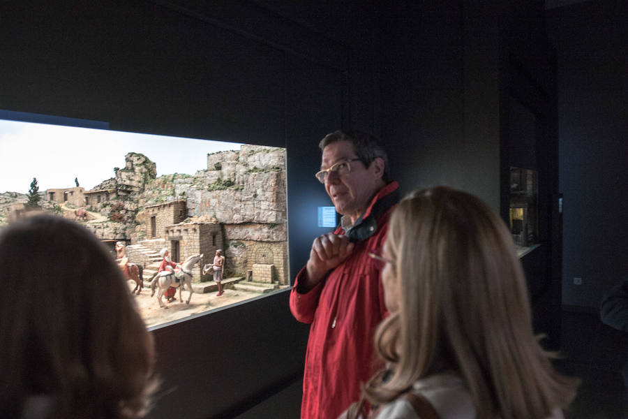 Consta de siete salas expositivas en las que se disponen los más de 60 belenes clasificados en diorama