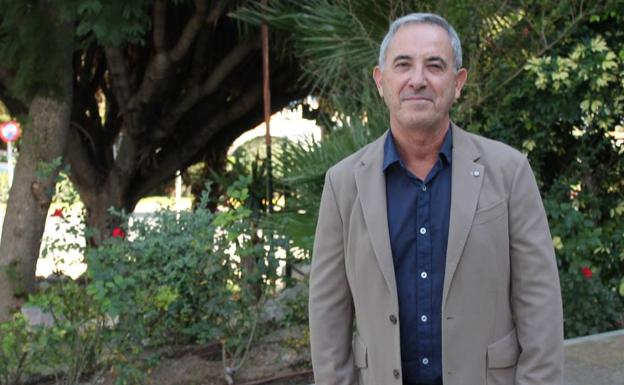 Linde, en los jardines del Palacio de Congresos de Torremolinos. 