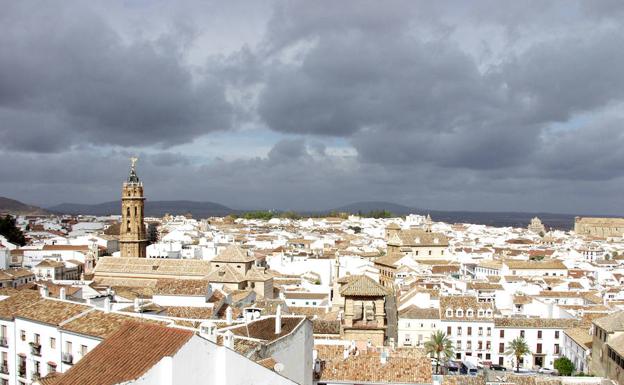 Panorámica de Antequera en otoño.