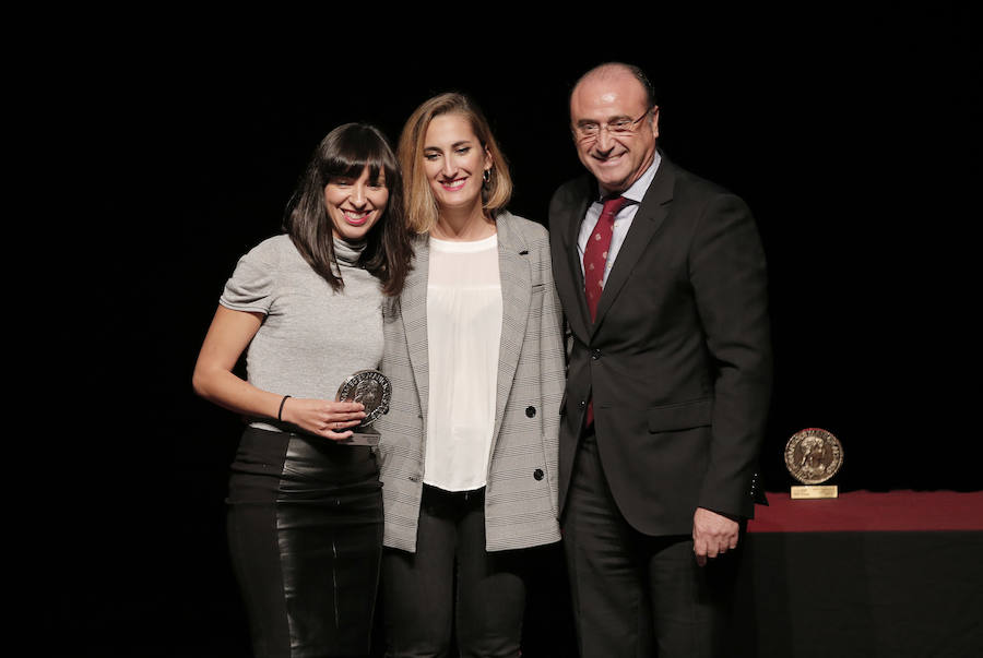 La séptima edición del Festival Español de Publicidad, Marketing y Comunicación celebrado en el auditorio Edgar Neville de la Diputación Provincial sirvió para reconocer 29 campañas creativas que se han promocionado en televisiones, webs y cines de toda España. 2