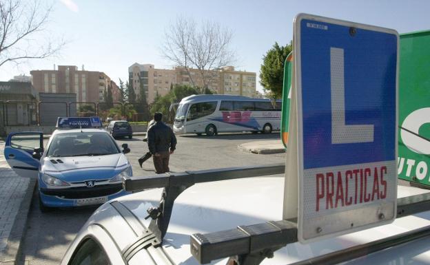 Los exámenes de conducir se retoman en Málaga