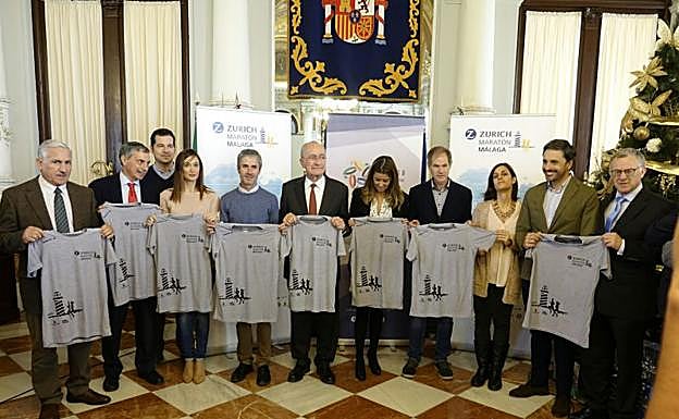 Camisetas del Maratón de Málaga 2017. 