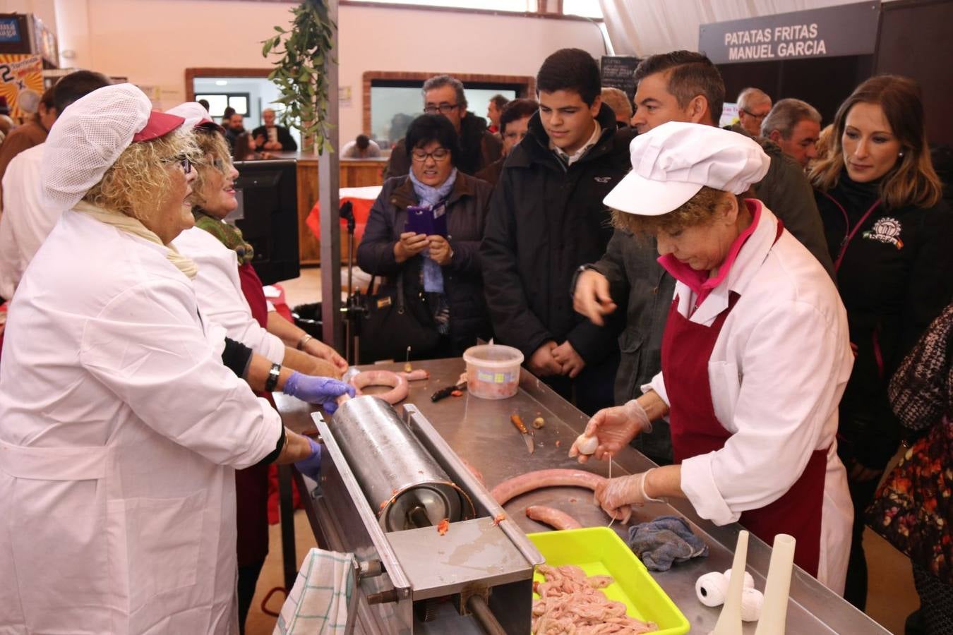 La XV Feria de la Chacina de Benaojóan, en fotos