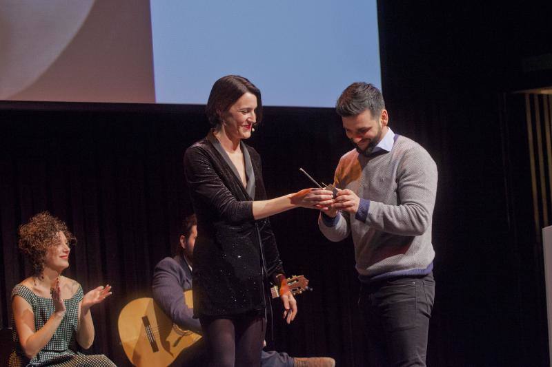 El actor y director malagueño Fan Perea arrasa con 'Souvenir'