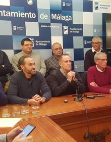 Imagen secundaria 2 - El comité de Limasa descarta una huelga en Navidad, pero advierte de que la plantilla se defenderá «a muerte»