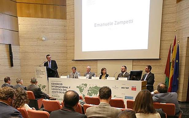 El objetivo, la exportación de aceite de oliva a destinos lejanos