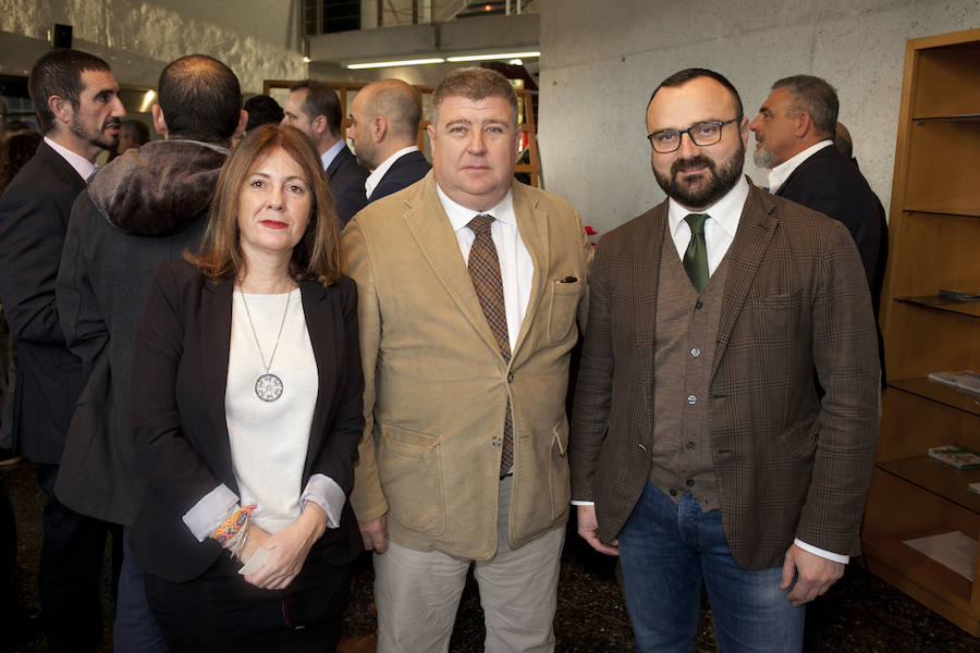 Expertos destacan que la producción de aceite de oliva se multiplica y el Puerto de Málaga será clave para su exportación