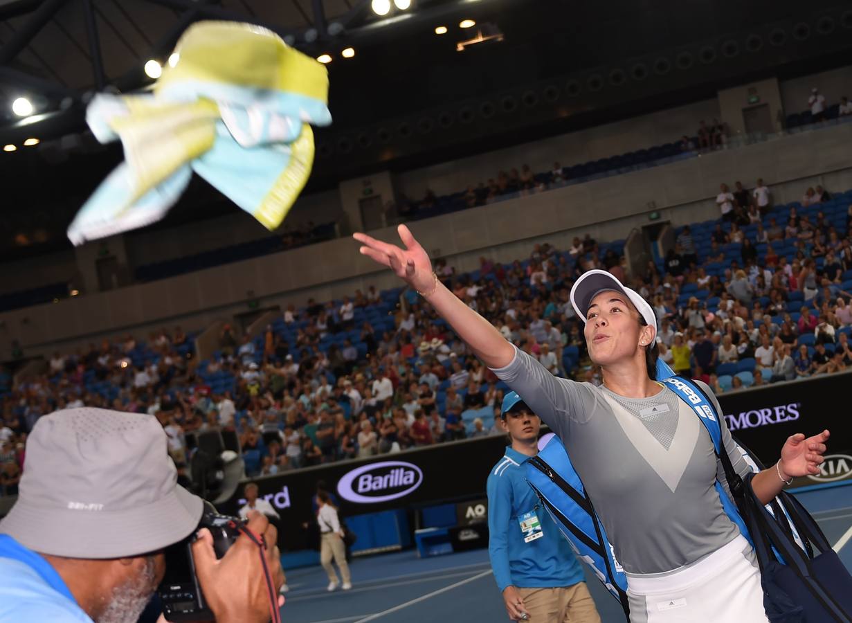 La hispano-venezolana ha debitado en el Abierto de Australia con unc lara victoria sobre Jessika Ponchet por 6-4 y 6-3.