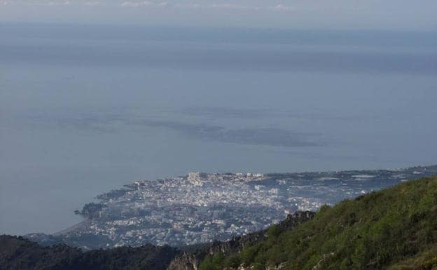 Nerja vista desde el ecuador de la ruta