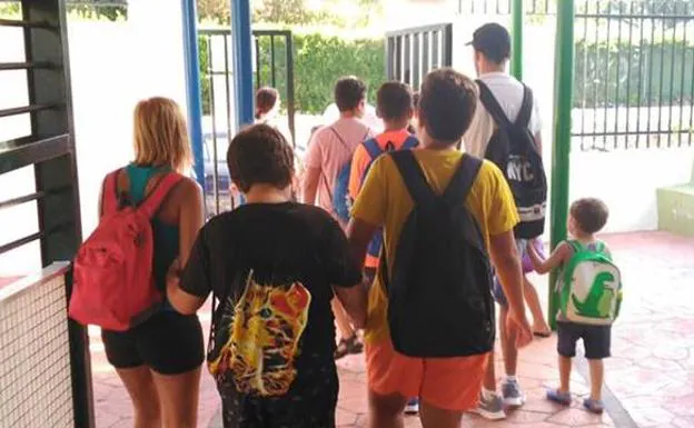 Imagen del colegio público Salvador Rueda de Benalmádena.