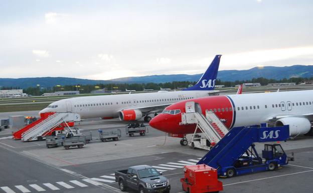 Aviones de la compañía Scandinavian Airlines System (SAS). 