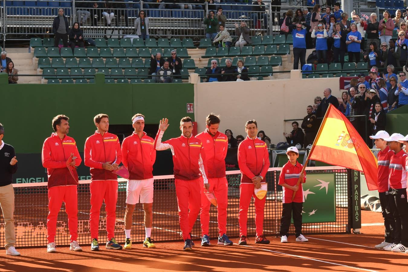 Eliminatoria de la Copa Davis entre España y Grañ Bretaña que se celebra en las instalaciones del Club de Tenis Puente Romano en Marbella 