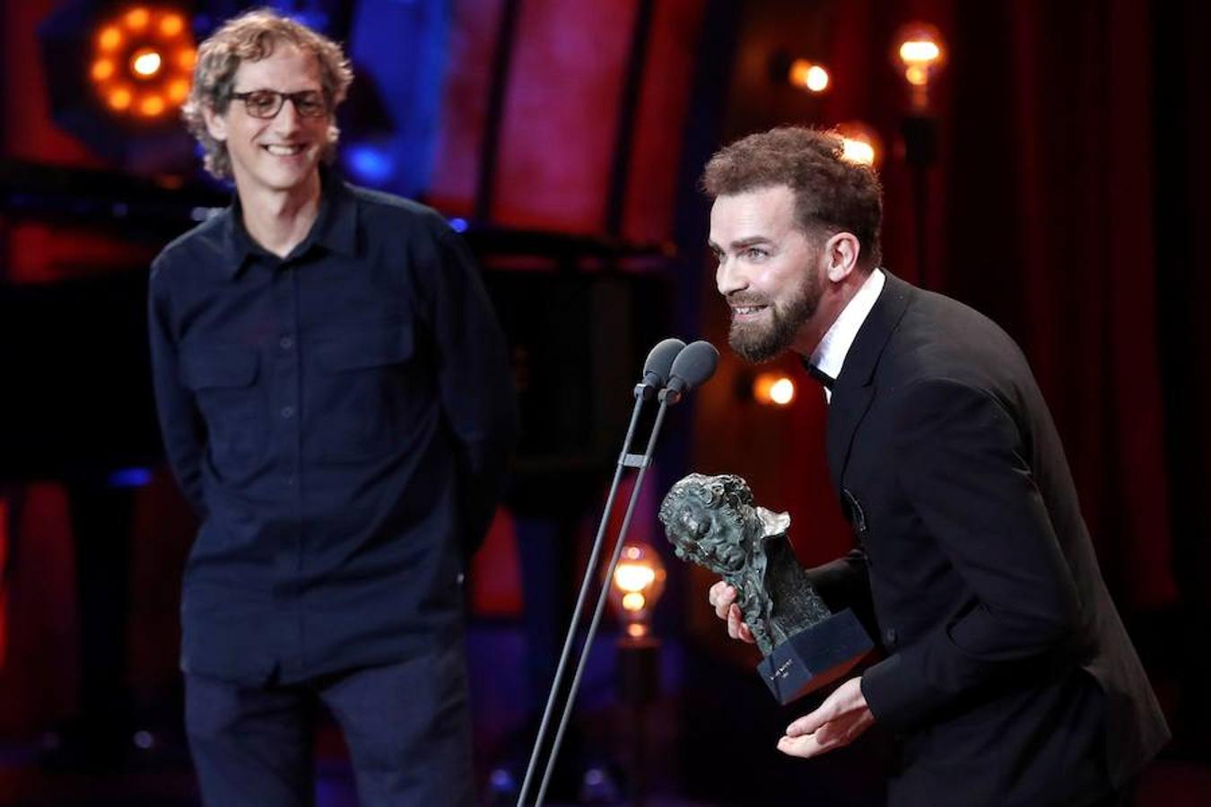 Laurent Dufreche y Raúl López recogen el Premio Goya al mejor montaje, por "Handía".