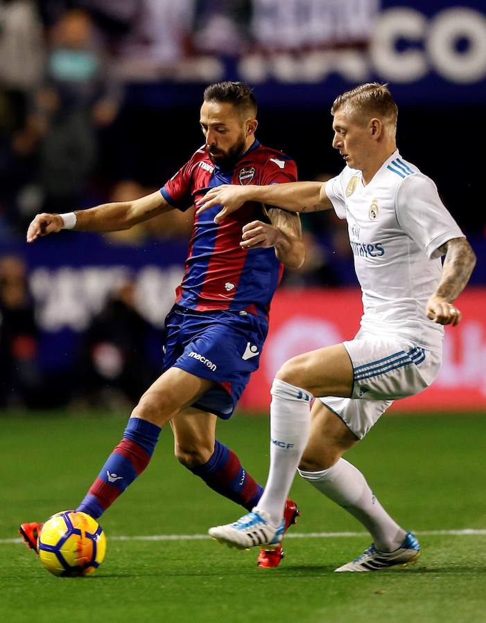 Los blancos empataron con el Levante como ya ocurrió en el Santiago Bernabéu.