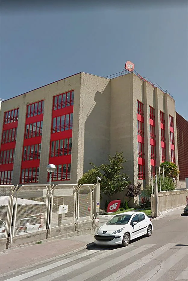 Nueva sede de la compañía Duro Felguera en Madrid, que ahora estudia vender. :: r. c.