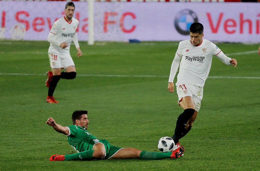 El conjunto hispalense cerró su pase a la final de la Copa del Rey derrotando por 2-0 a los pepineros.