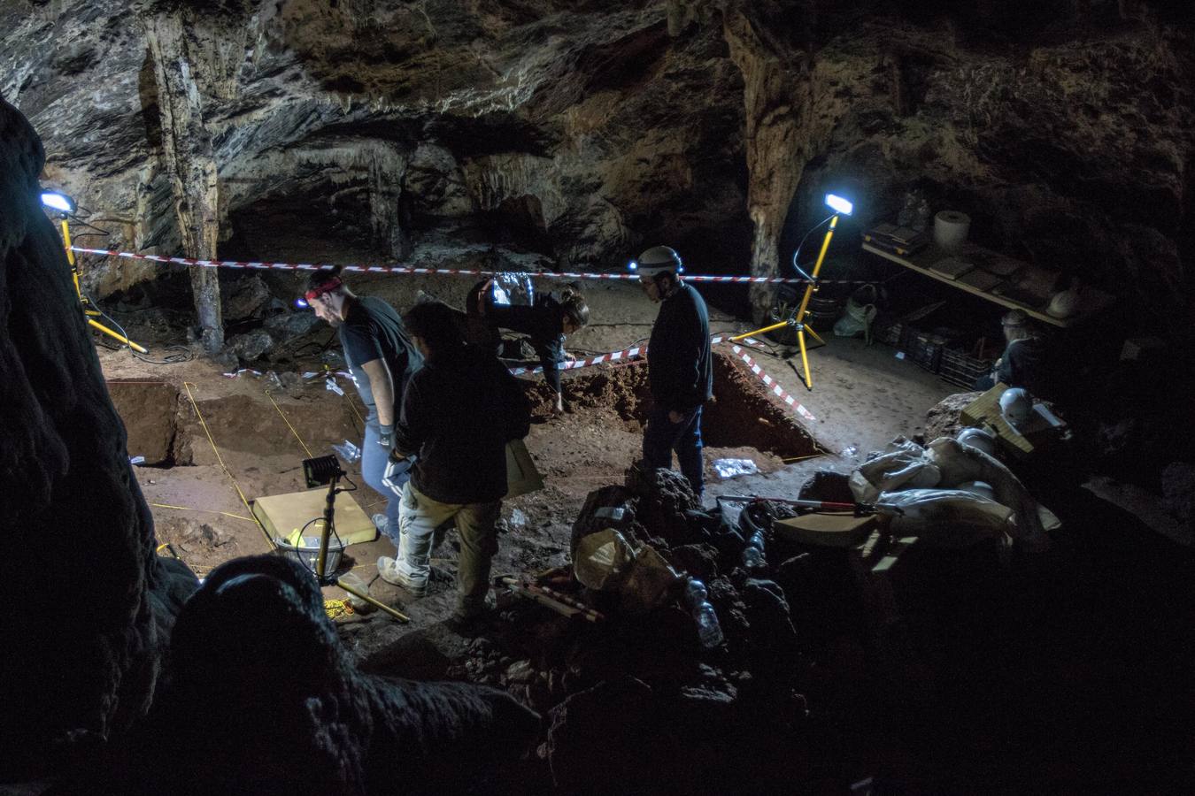 Investigadores de varios países concluyen que el arte más antiguo de Europa no es obra del ‘Homo sapiens’ sino de los neandertales