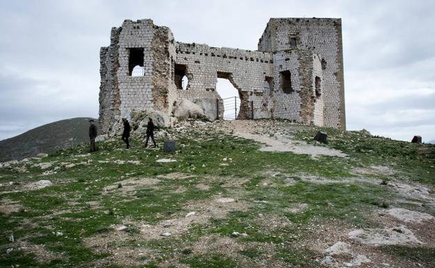 Vista actual del Castillo de Teba