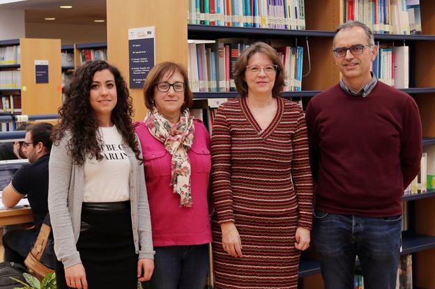 De izda. a dcha., Laura Pérez, Clara Isabel Pérez, Belén Molina y Gregorio García.