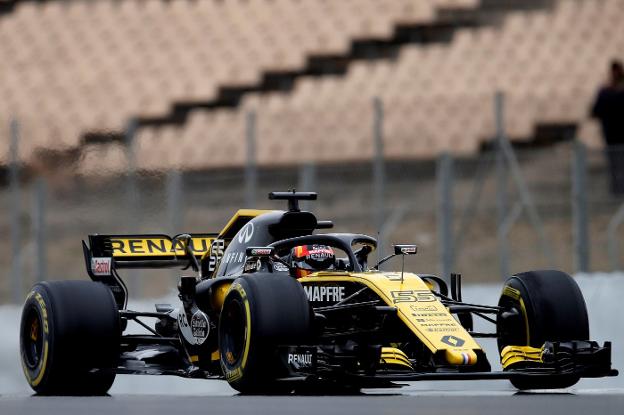 Carlos Sainz, durante los entrenamientos de ayer. :: efe