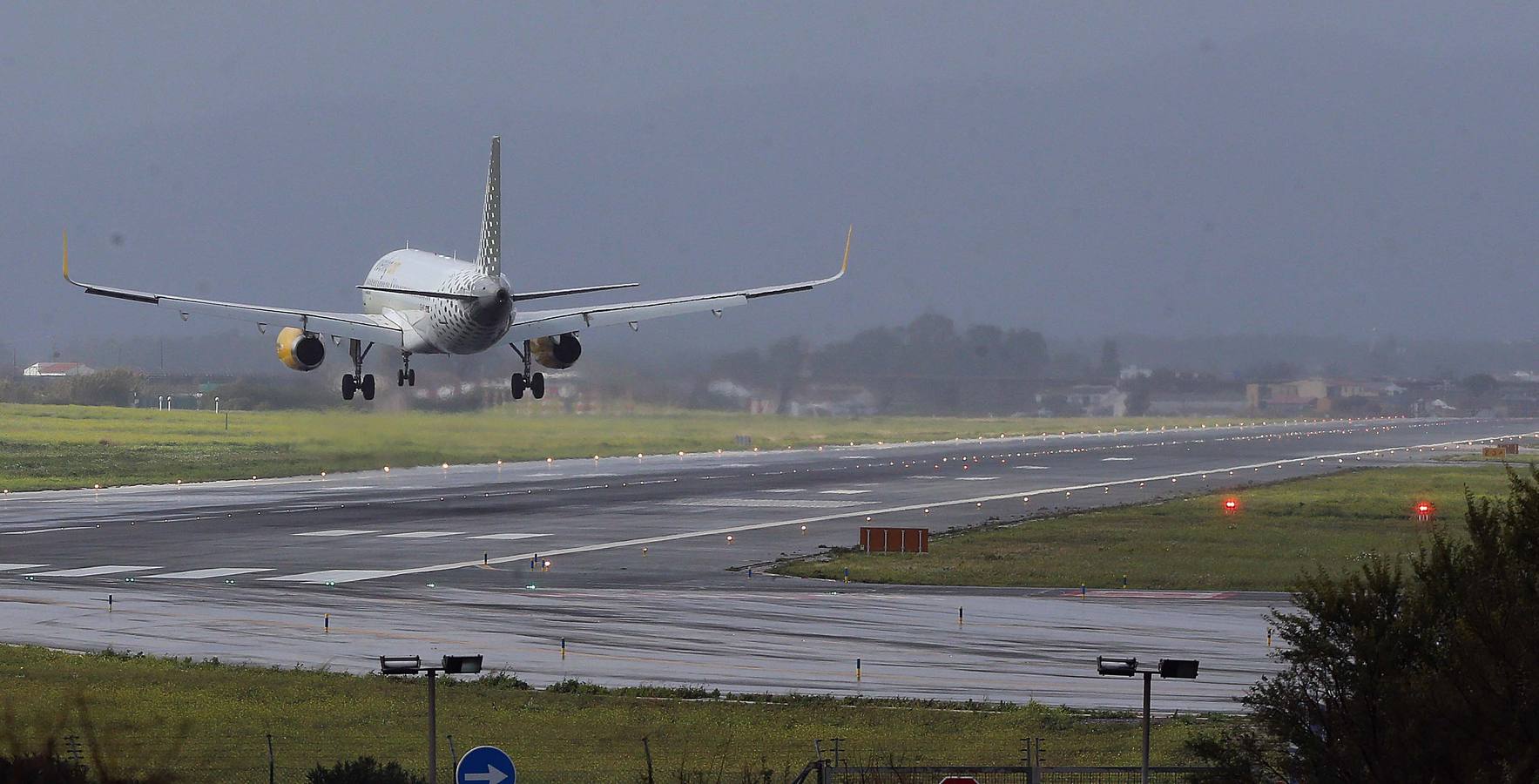En todos los casos se debe a la meteorología adversa en Irlanda y Reino Unido y no a problemas en la capital malagueña