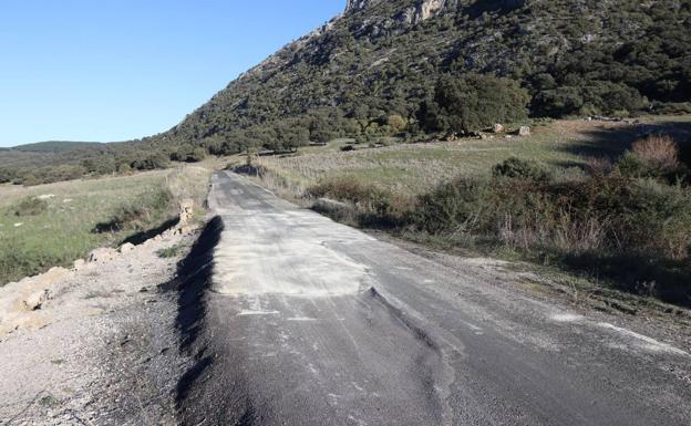 El tramo entre Cortes de la Frontera y Ubrique.