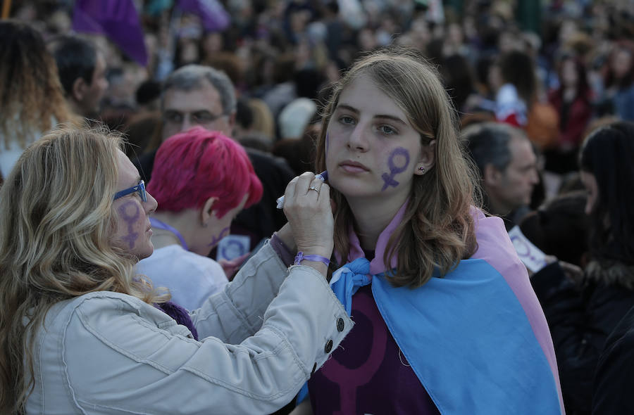 Resumen en imágenes del desarrollo del Día Internanacional de la Mujer en la capital y la provincia