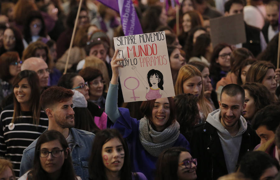 Resumen en imágenes del desarrollo del Día Internanacional de la Mujer en la capital y la provincia