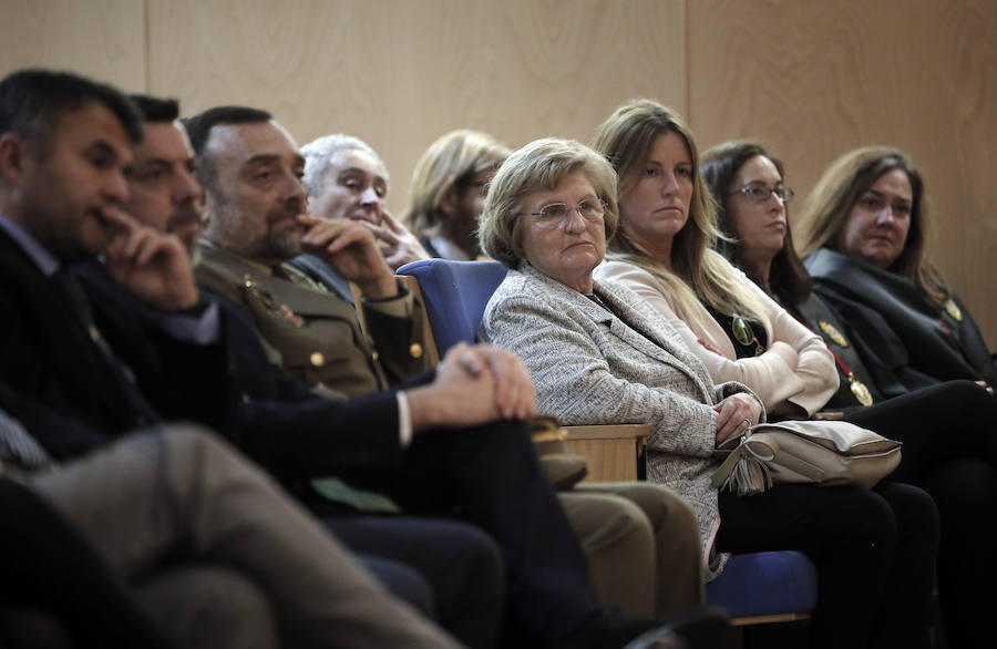 El Colegio de Abogados de Málaga ha sido el escenario en el que se ha celebrado el acto de entrega del premio Jurista del Año, que concede la World Jurist Association y que poseen personalidades de la talla de Nelson Mandela. El galardonado ha sido el abogado malagueño Javier Cremades, que se ha convertido en el primer español en obtener este reconocimiento en la historia de este colectivo -que comenzó su andadura en Atenas en el año 1963-. Cremades ha transmitido su emoción por recibir el premio en su tierra y ha mostrado su agradecimiento a todos los presentes.