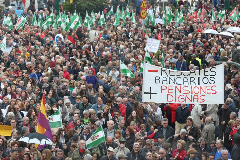 Fotos: Fotos de la manifestación por unas pensiones dignas en Málaga