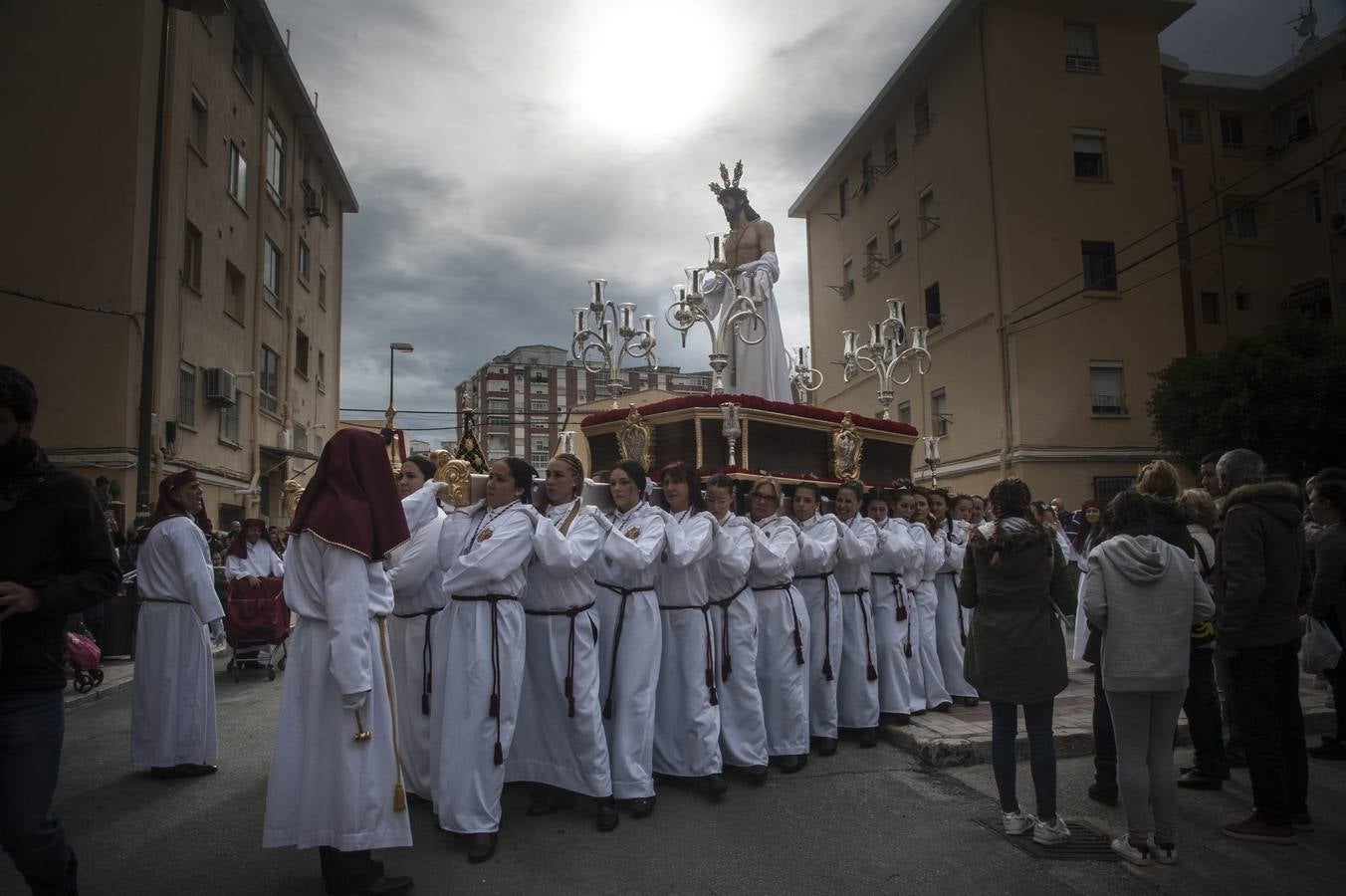 Una tarde y noche bajo la amenaza de lluvia, pero en la