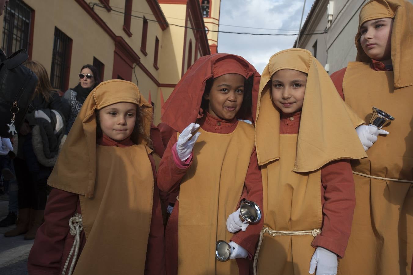 Fotos: Fotos de las procesiones y traslados del Sábado de Pasión