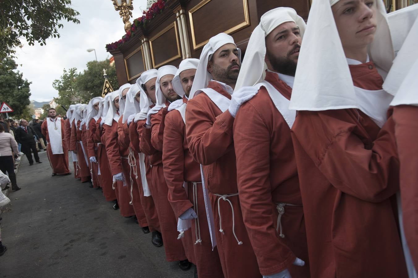Fotos: Fotos de las procesiones y traslados del Sábado de Pasión